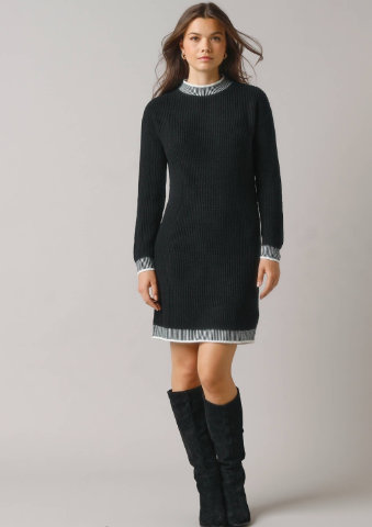 Úpletové šaty se stojáčkem a kontrastními lemy