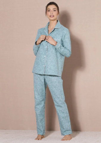 Flanelové pyžamo s kabátkem na knoflíky a s potiskem květin