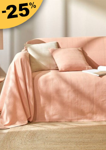 Kolekce ručně tkaných jednobarevných přehozů a povlaků na polštářky