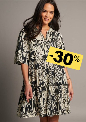 Krátké volánové šaty s etno potiskem