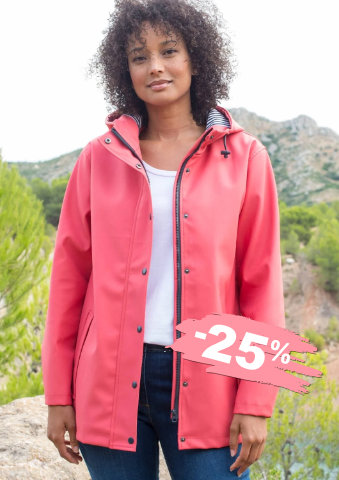 Nepromokavá bunda s kapucí